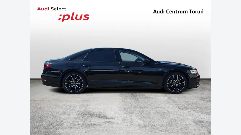 AUDI A8 -
