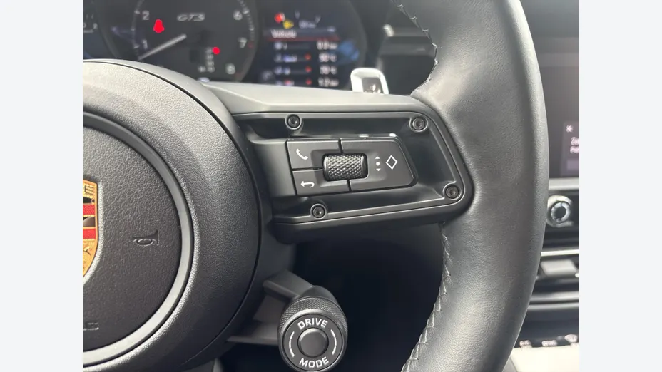 PORSCHE Macan Macan GTS