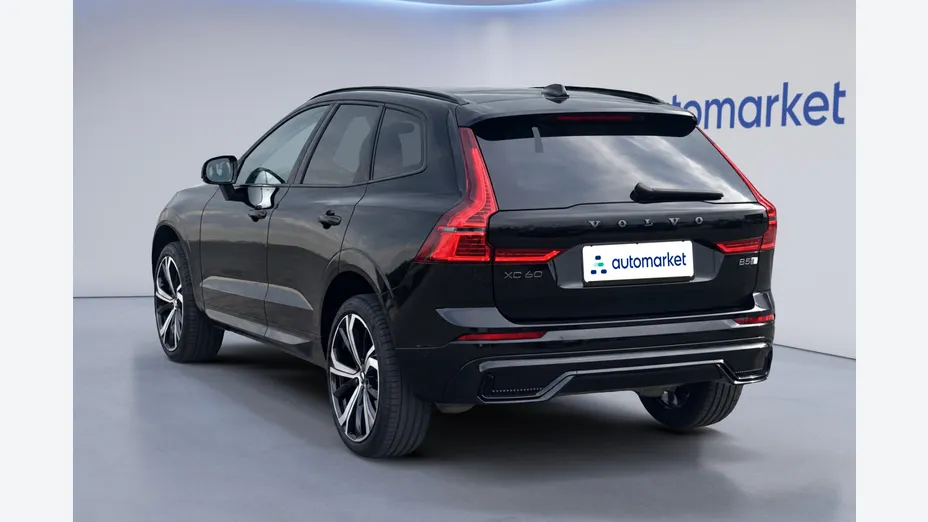 VOLVO XC60 XC60 B5 B AWD Ultimate Dark aut