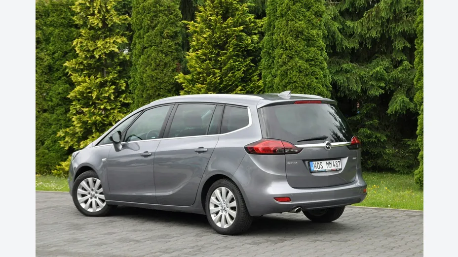 OPEL Zafira -