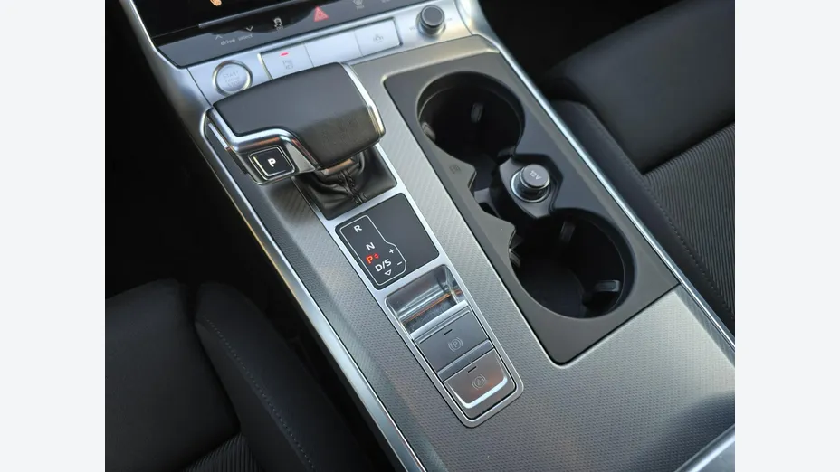 AUDI A6 Avant -