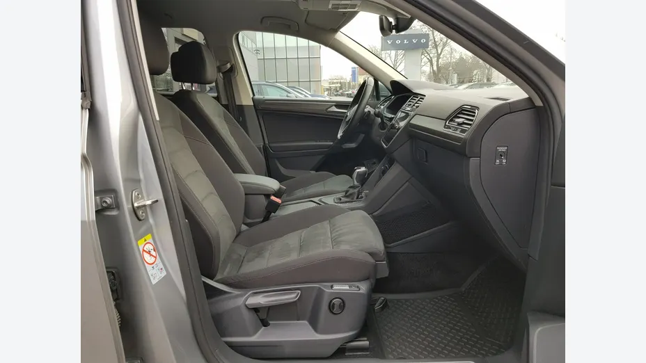 VOLKSWAGEN Tiguan Allspace -