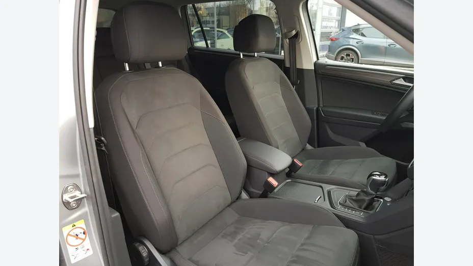 VOLKSWAGEN Tiguan Allspace -