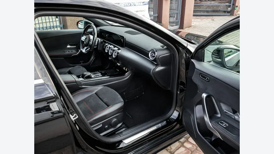 MERCEDES-BENZ A Klasa -