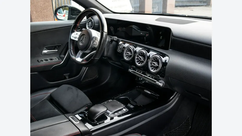 MERCEDES-BENZ A Klasa -