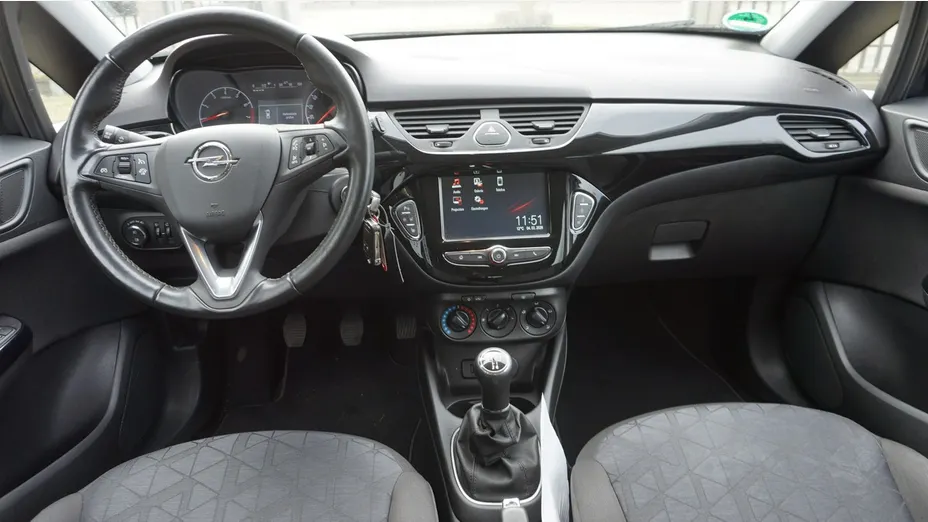 OPEL Corsa -