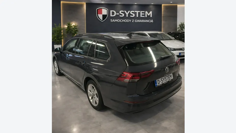 VOLKSWAGEN Golf -