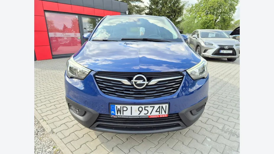 OPEL Crossland X -