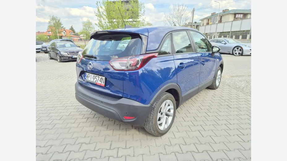 OPEL Crossland X -