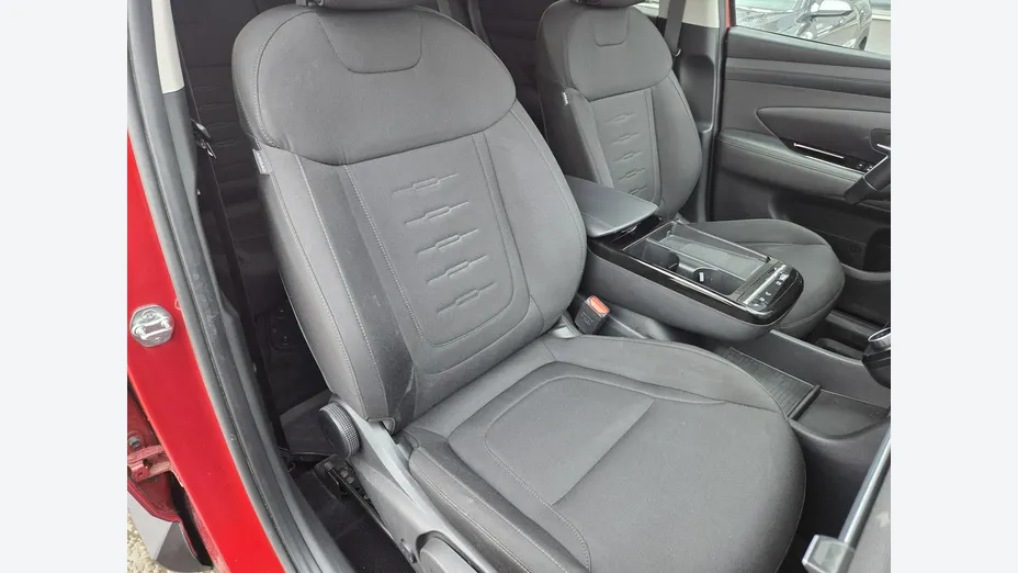HYUNDAI Tucson -