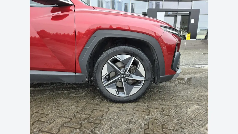 HYUNDAI Tucson -