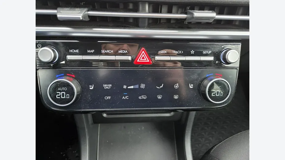 HYUNDAI Tucson -