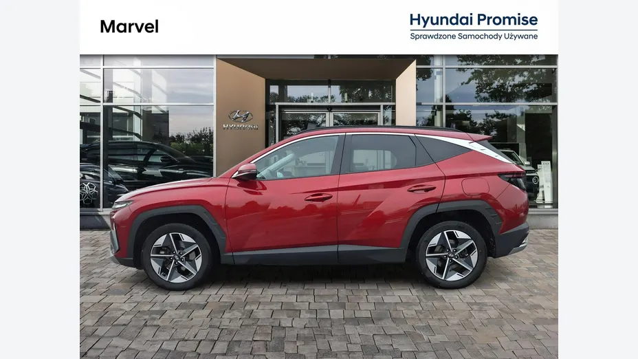 HYUNDAI Tucson -