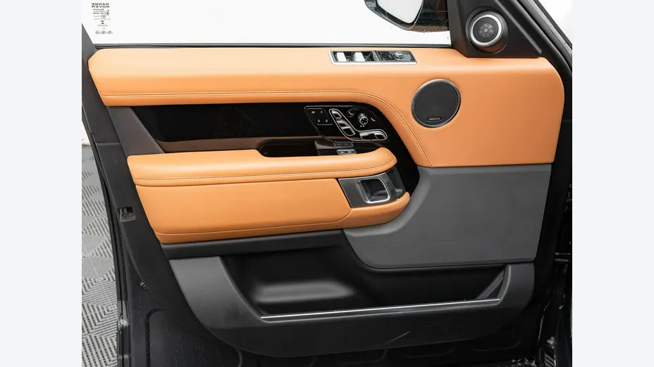 LAND ROVER Range Rover -