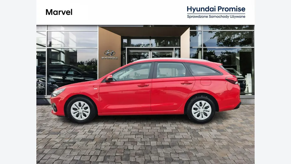 HYUNDAI i30 -