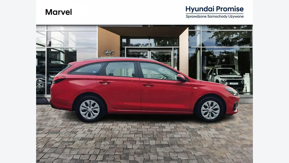 HYUNDAI i30 -