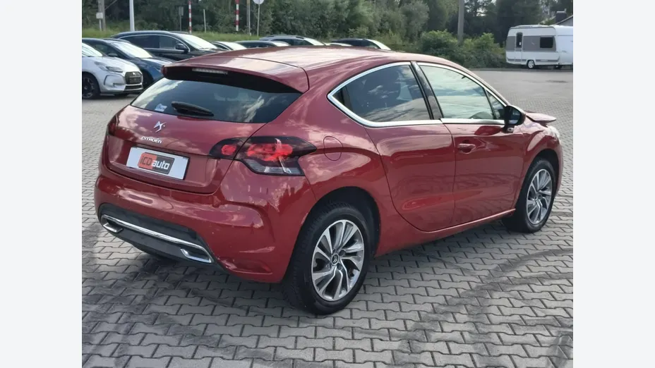 CITROEN DS4 -