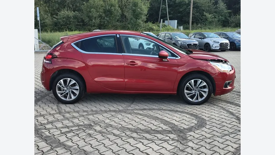 CITROEN DS4 -