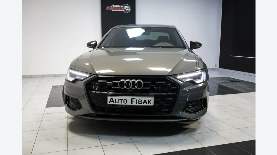 AUDI A6 -
