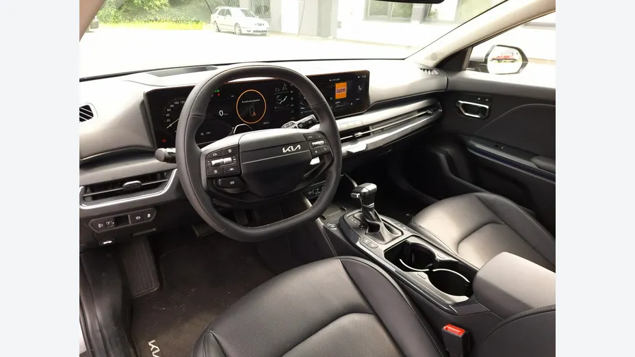 KIA K4 -