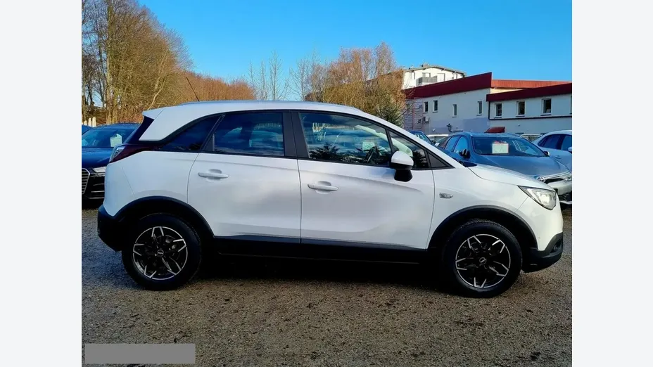 OPEL Crossland X -