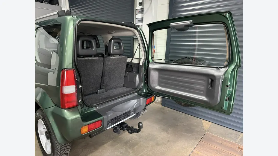 SUZUKI Jimny -