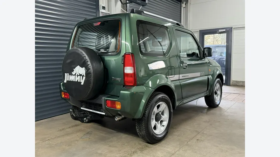 SUZUKI Jimny -