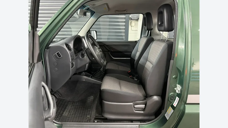 SUZUKI Jimny -