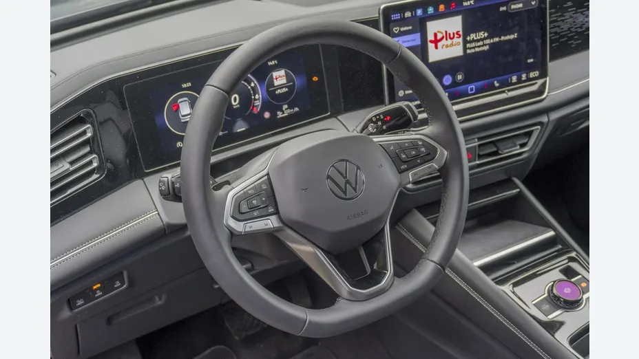 VOLKSWAGEN Tiguan -