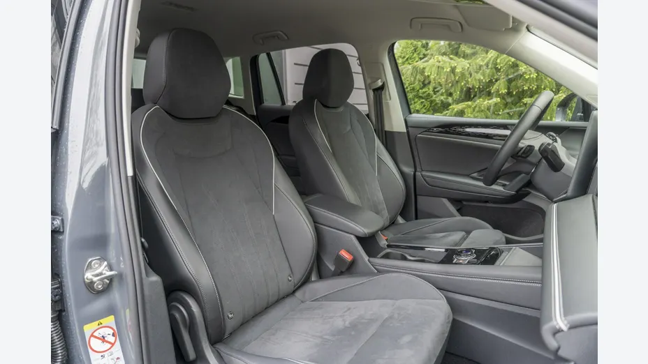 VOLKSWAGEN Tiguan -