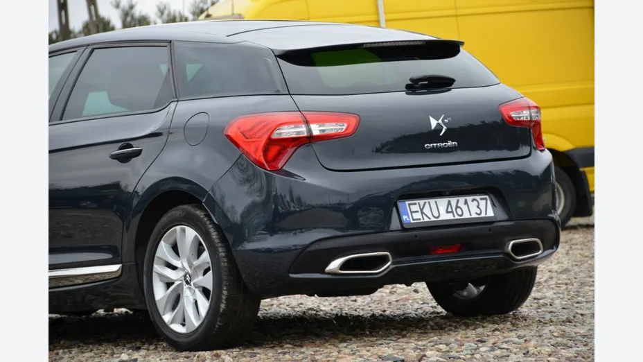 CITROEN DS5 -