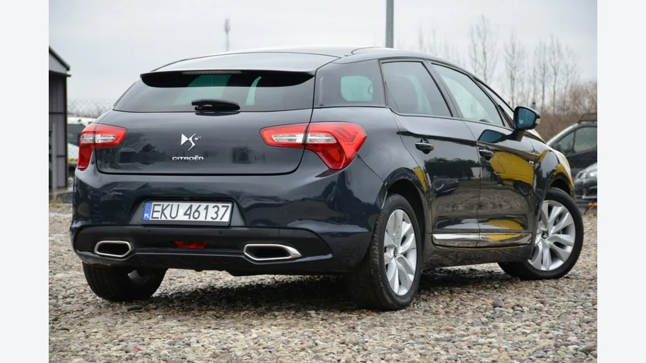 CITROEN DS5 -