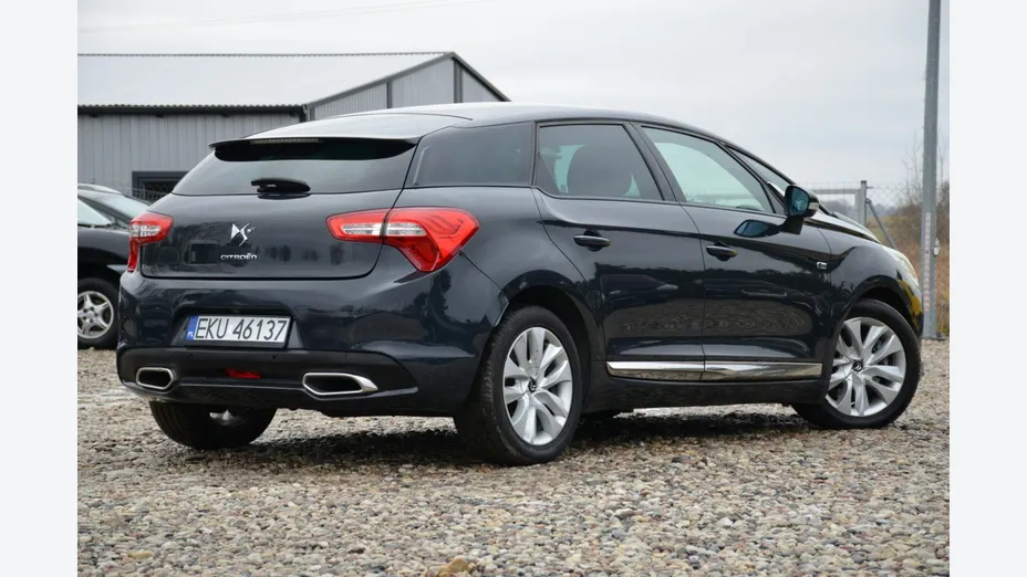 CITROEN DS5 -