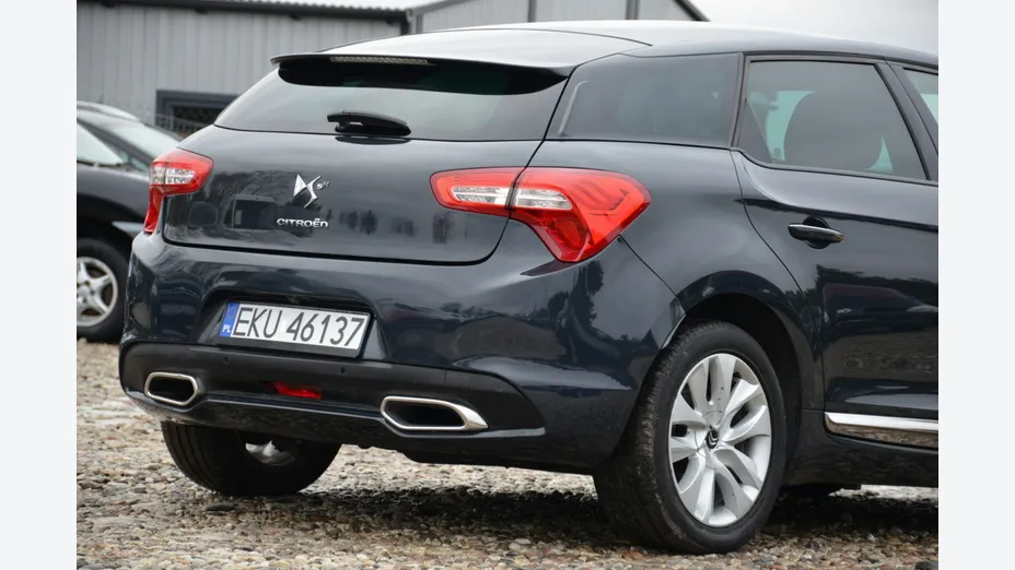 CITROEN DS5 -