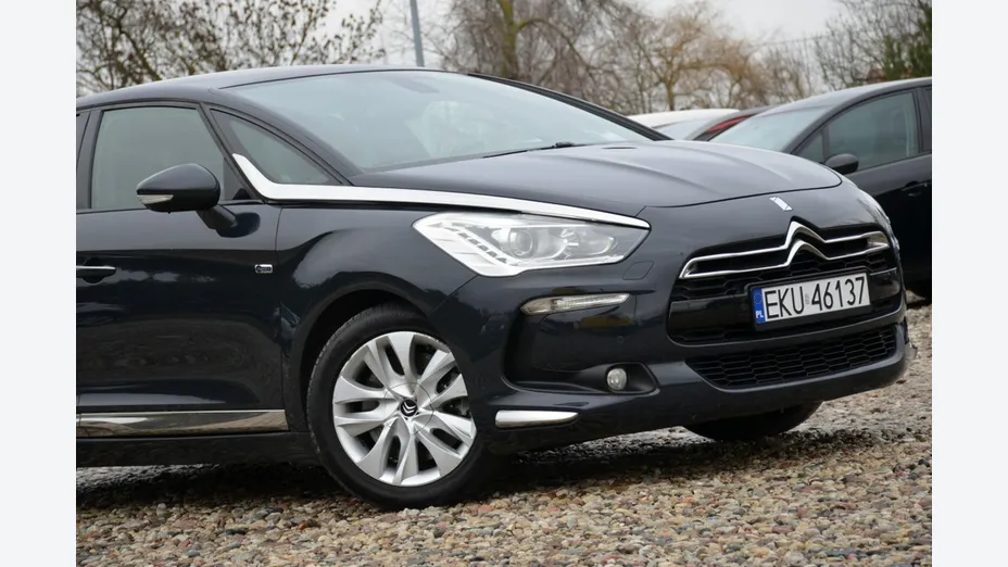 CITROEN DS5 -