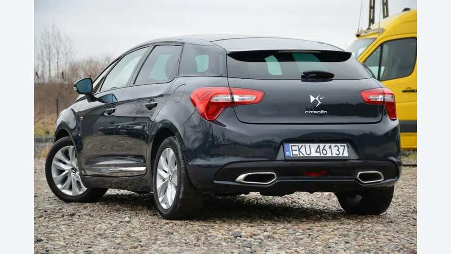CITROEN DS5 -