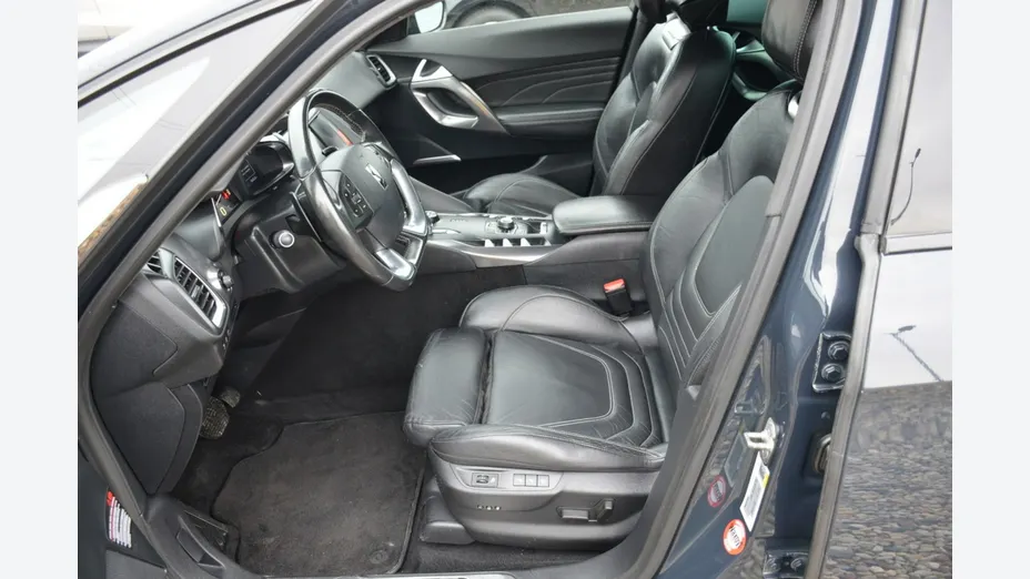 CITROEN DS5 -