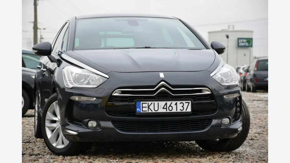 CITROEN DS5 -