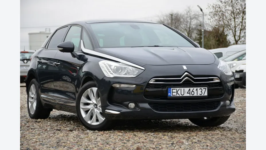 CITROEN DS5 -