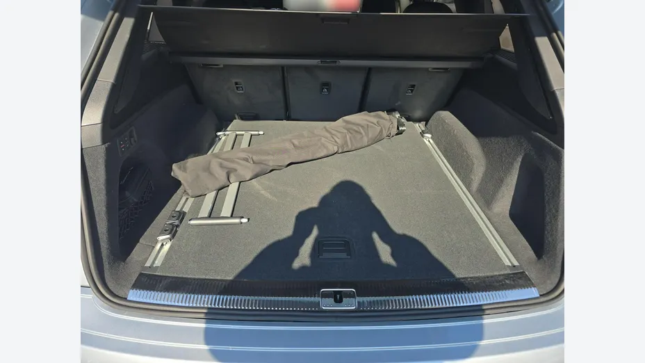 AUDI Q7 -