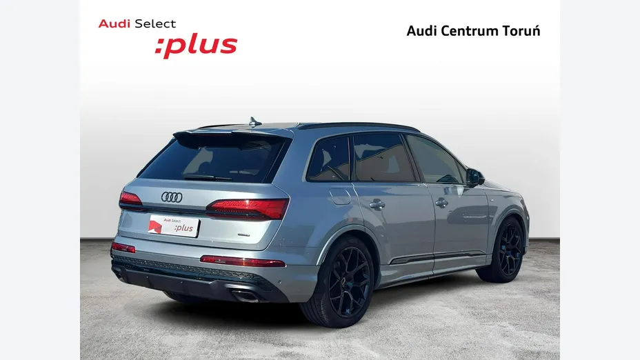 AUDI Q7 -