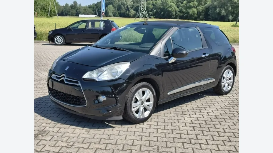CITROEN DS3 -