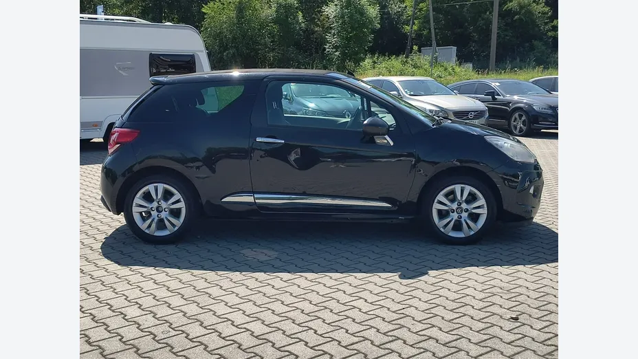 CITROEN DS3 -