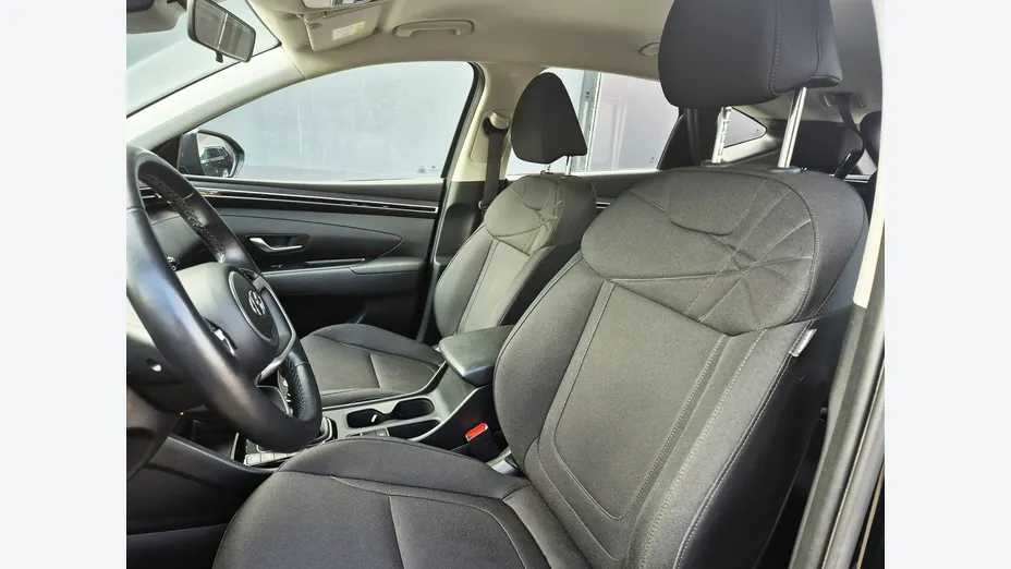 HYUNDAI Tucson -
