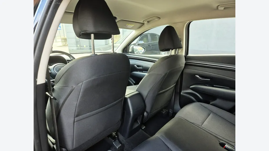 HYUNDAI Tucson -