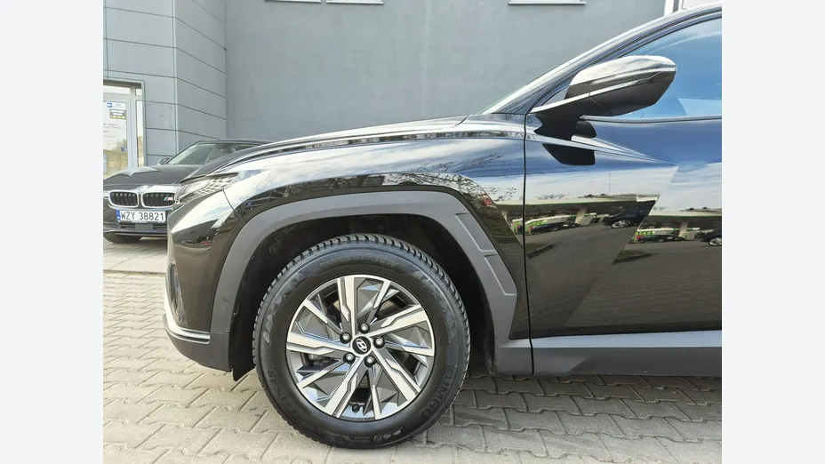 HYUNDAI Tucson -