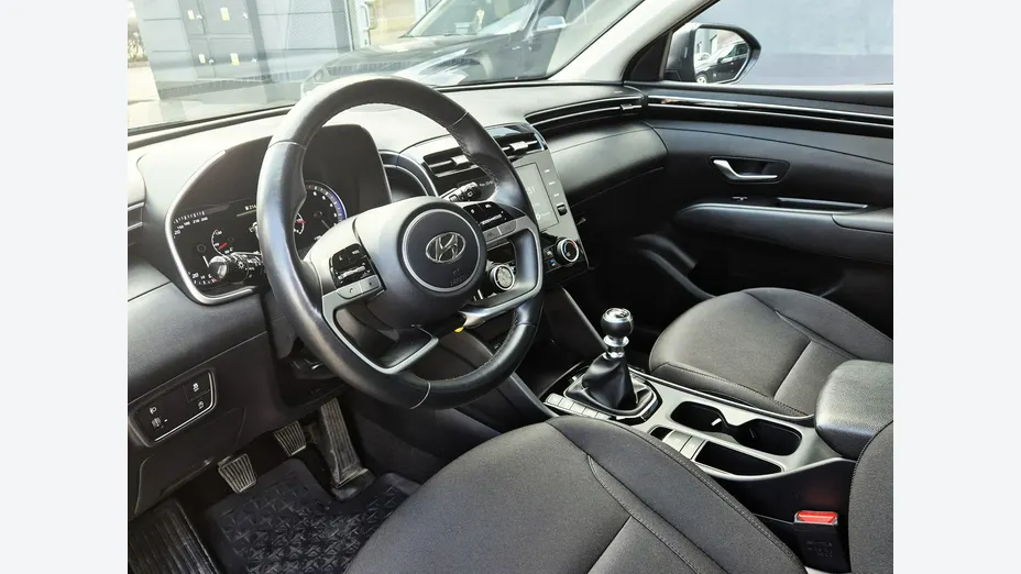 HYUNDAI Tucson -
