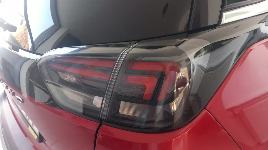 OPEL Crossland X -