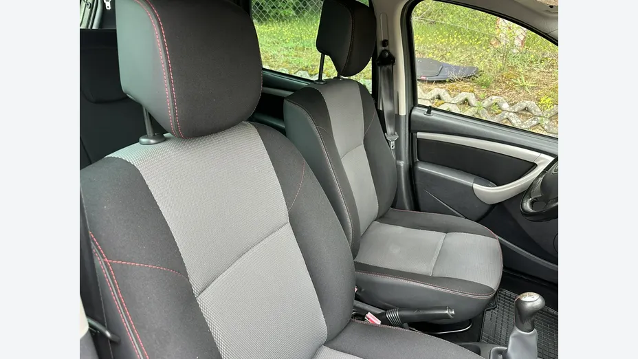 DACIA Duster -