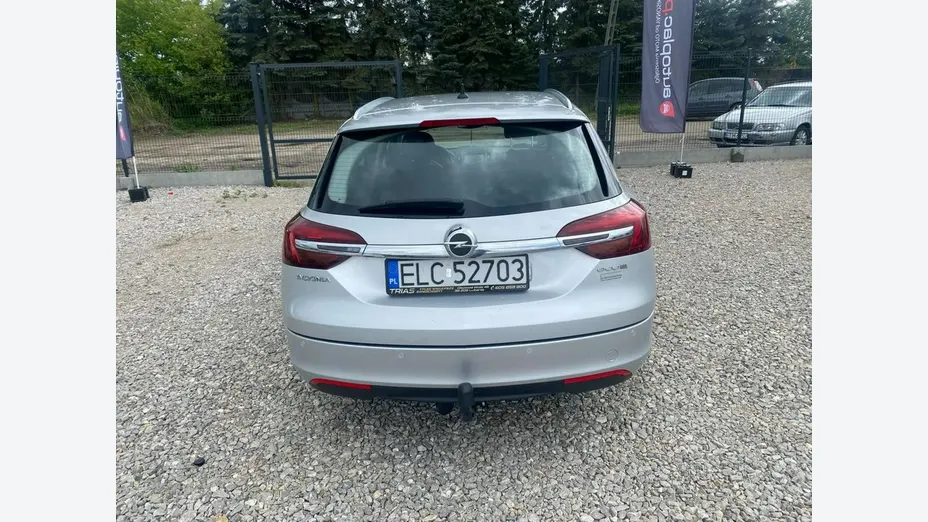 OPEL Insignia -
